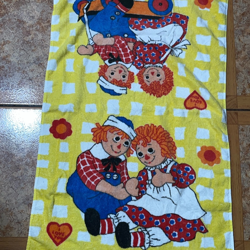 Vintage Wamsutta Raggedy Ann & Andy Bath Towel Checkerboard